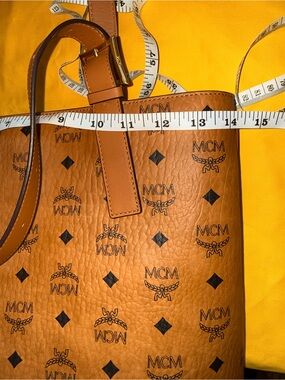 MCM Aren  Cognac Visetos Monogram Tote/ Bucket bag with Black Logo Accents